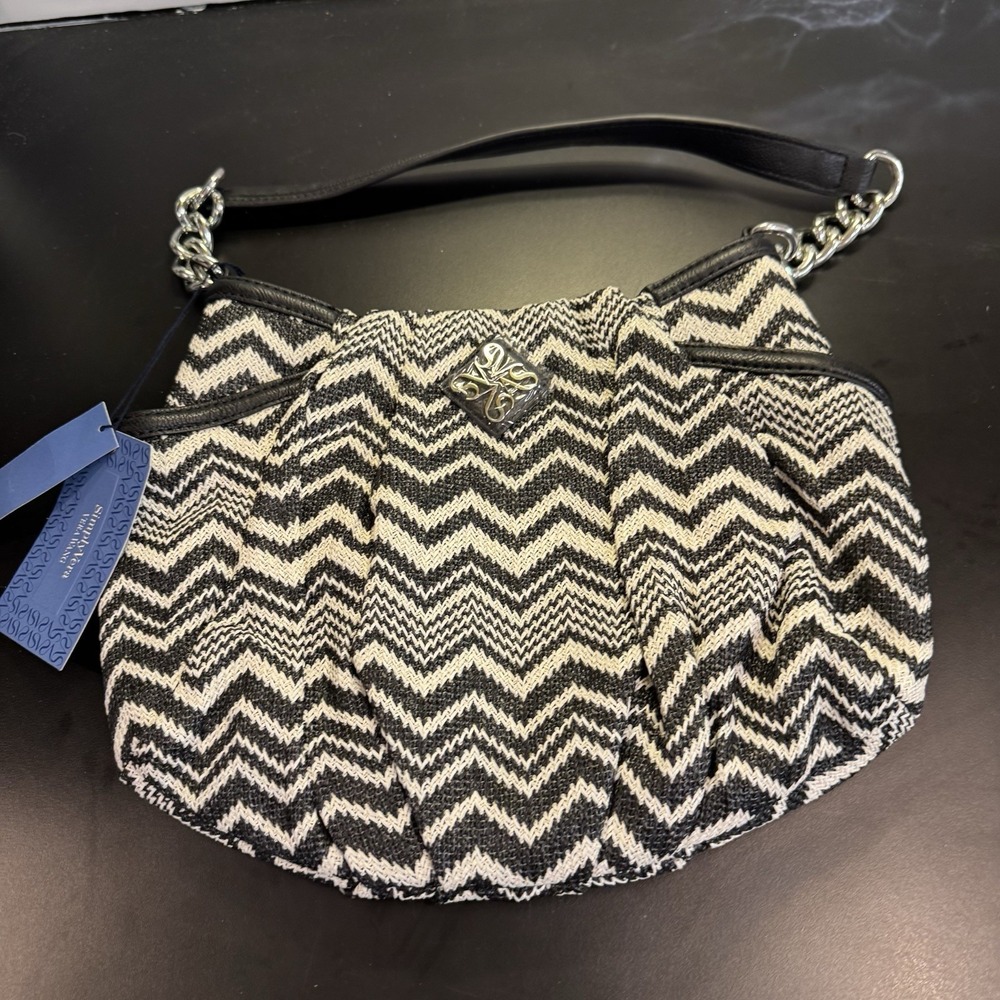 SIMPLY VERA WANG New  $69 ALICIA hobo women's handbag purse‎ chevron black beige